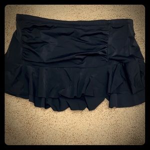 black medium athleta skirt, waterproof